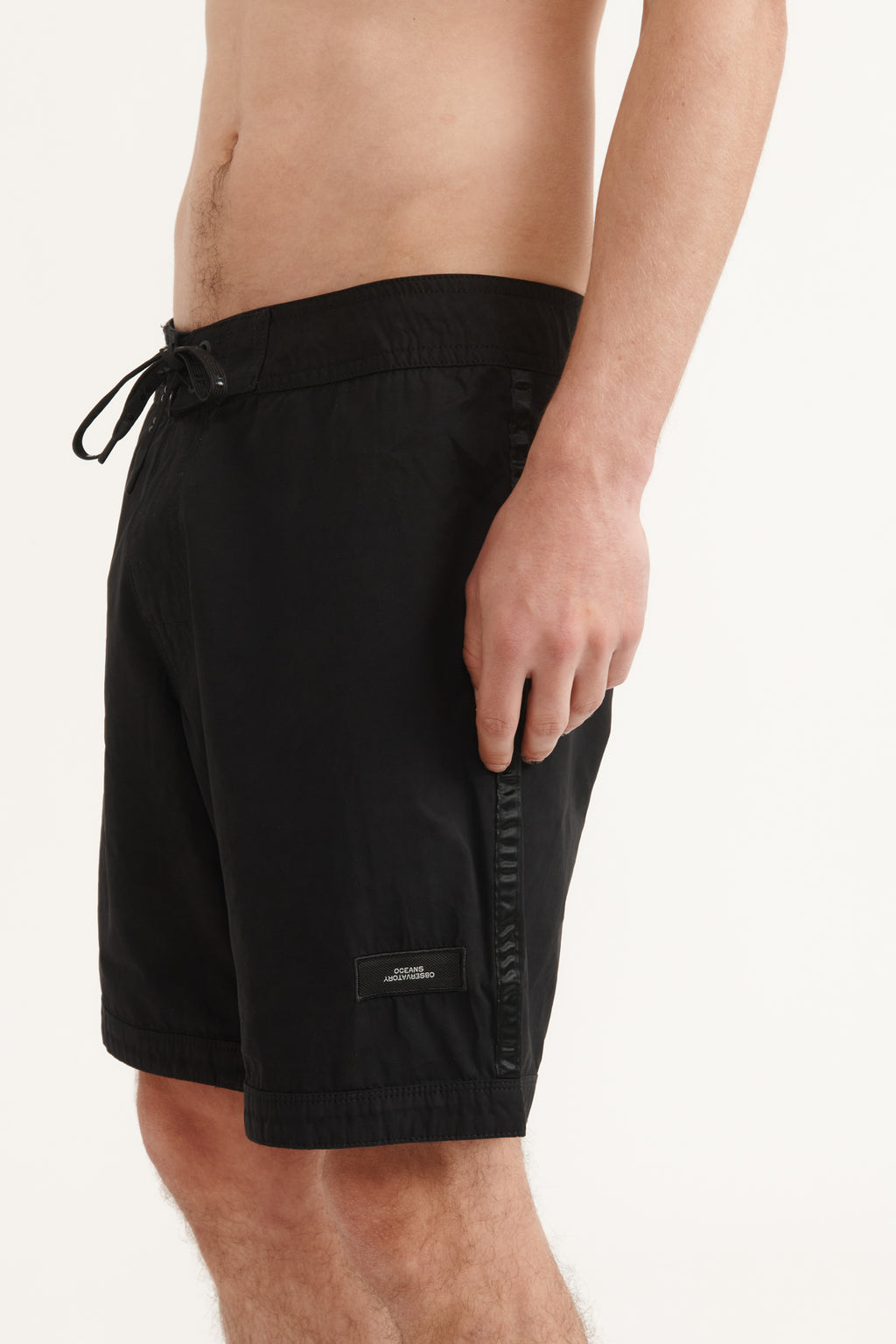18" BRAND SURF TRUNK - BLACK